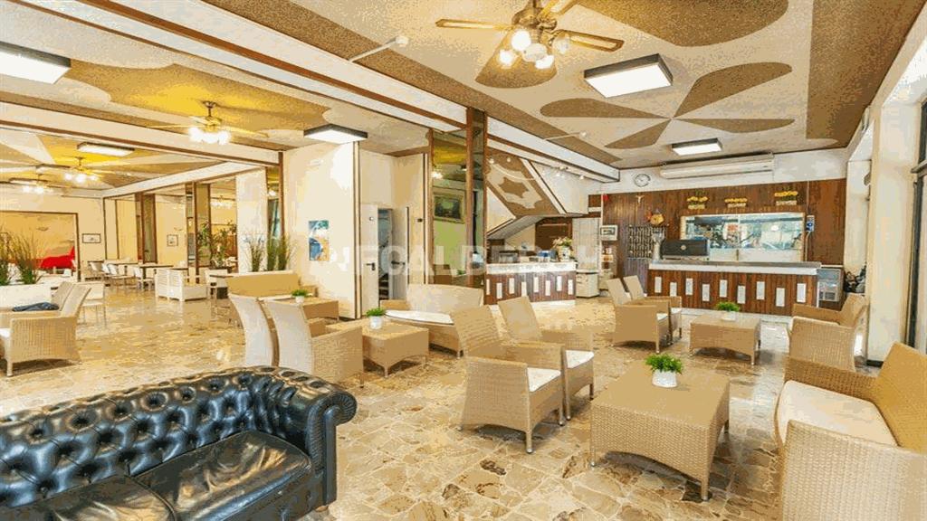 Hotel Caracas カットーリカ エクステリア 写真